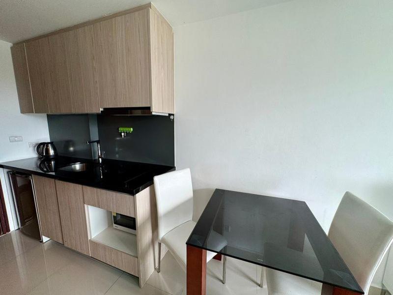 Maldives Resort By Psr Pantai Jomtien Luaran gambar