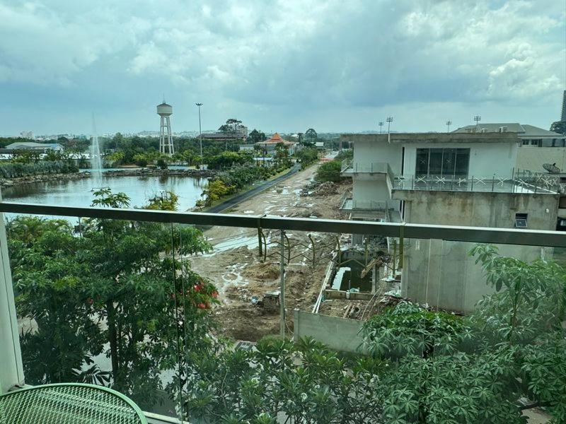 Maldives Resort By Psr Pantai Jomtien Luaran gambar
